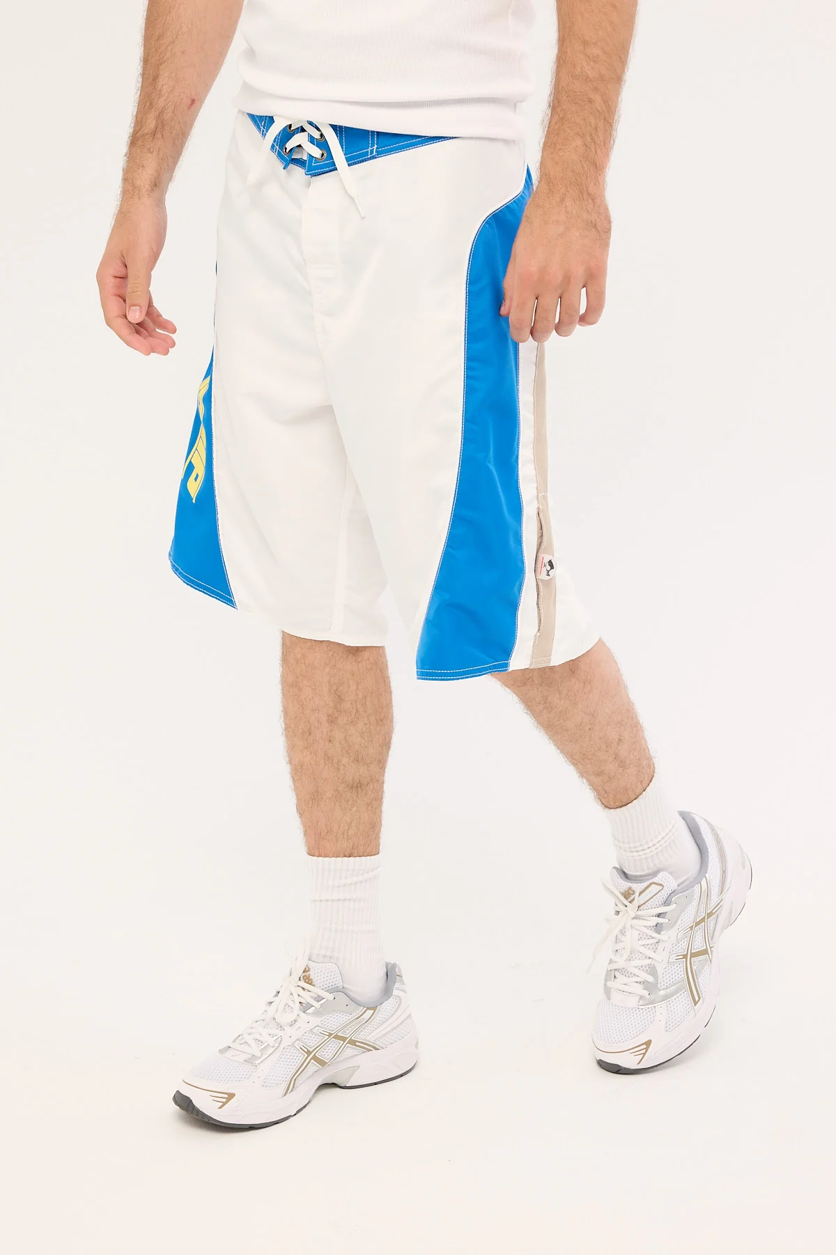 Thumb 3